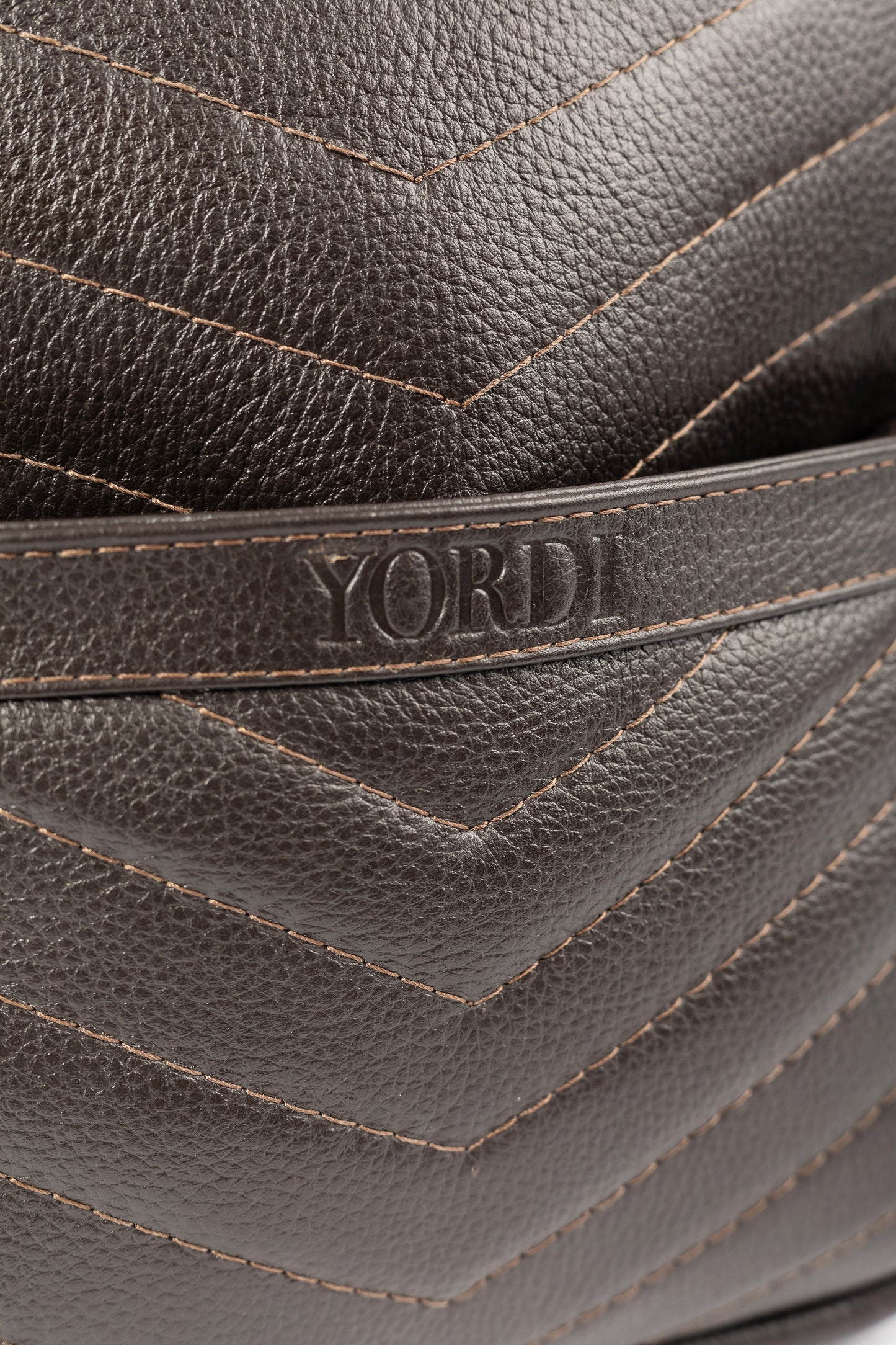 MORRAL LITTLE LADY (MOCHA MOUSSE)
