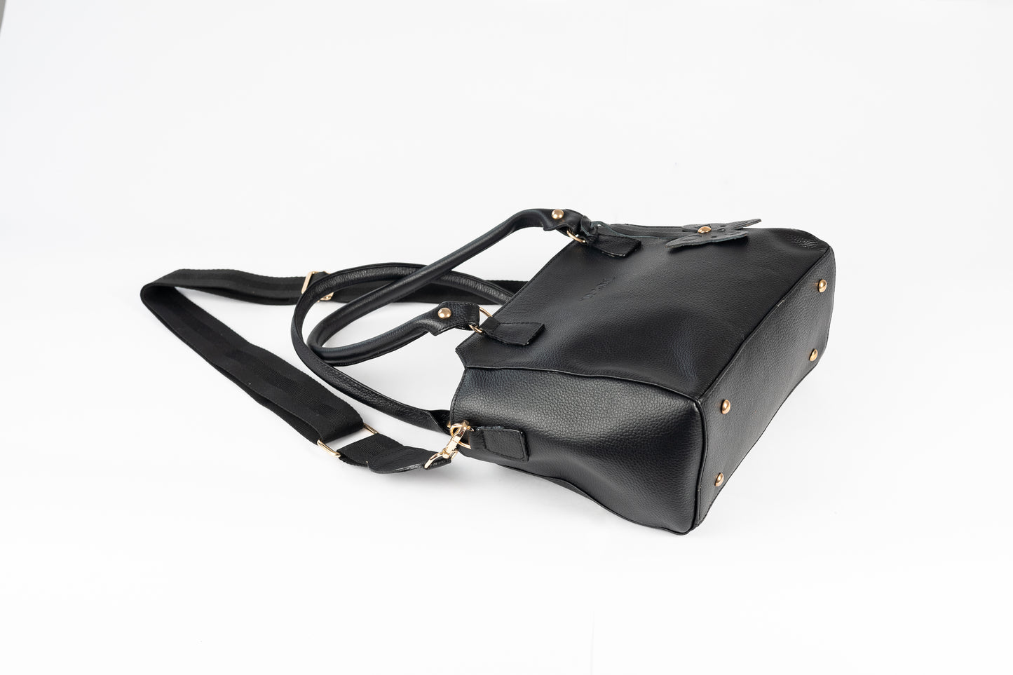 CARTERA LILY (NEGRO)