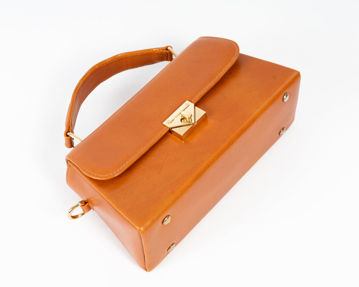 Clutch Isabel — Camel