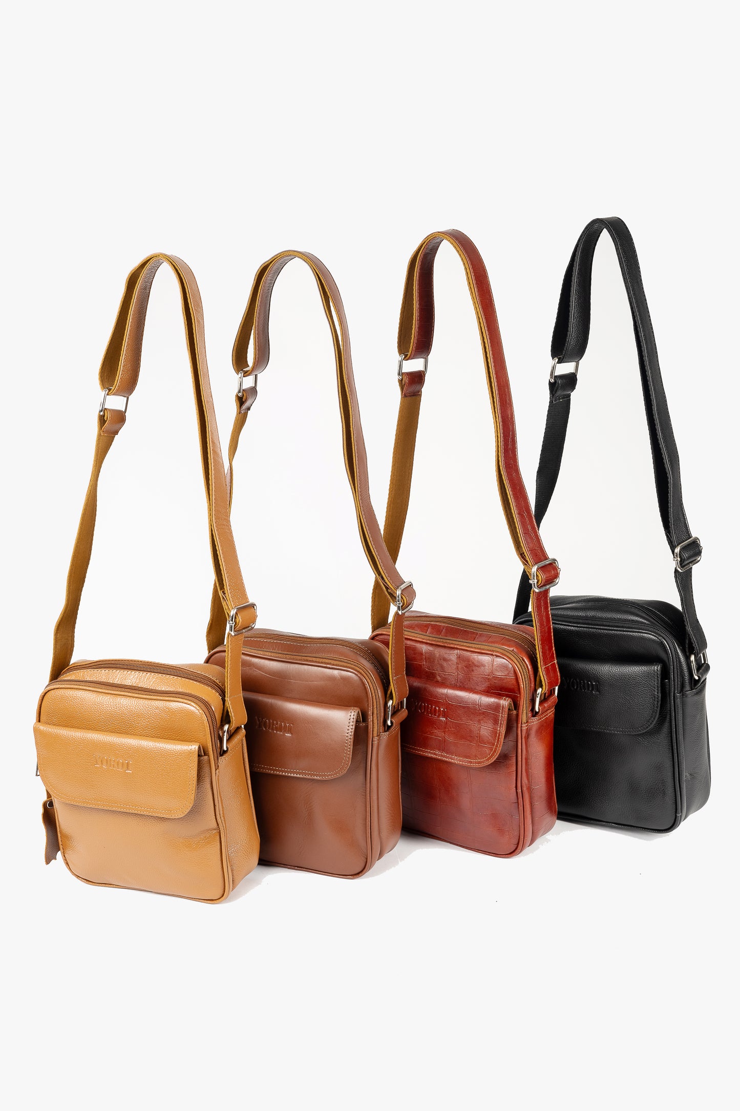 BOLSO MANOS LIBRES ADRIANO (CAFÉ)