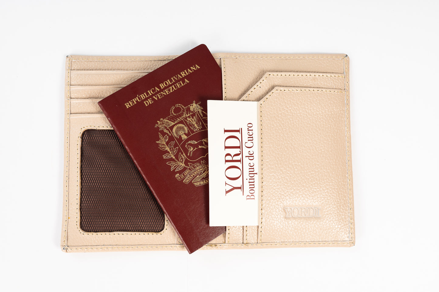 PORTA PASAPORTE (BEIGE)