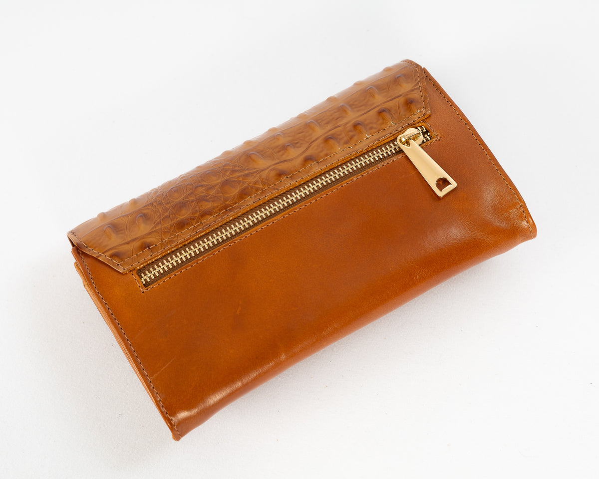 Bolso Clutch Diana | Camel Cocodrilo Charol