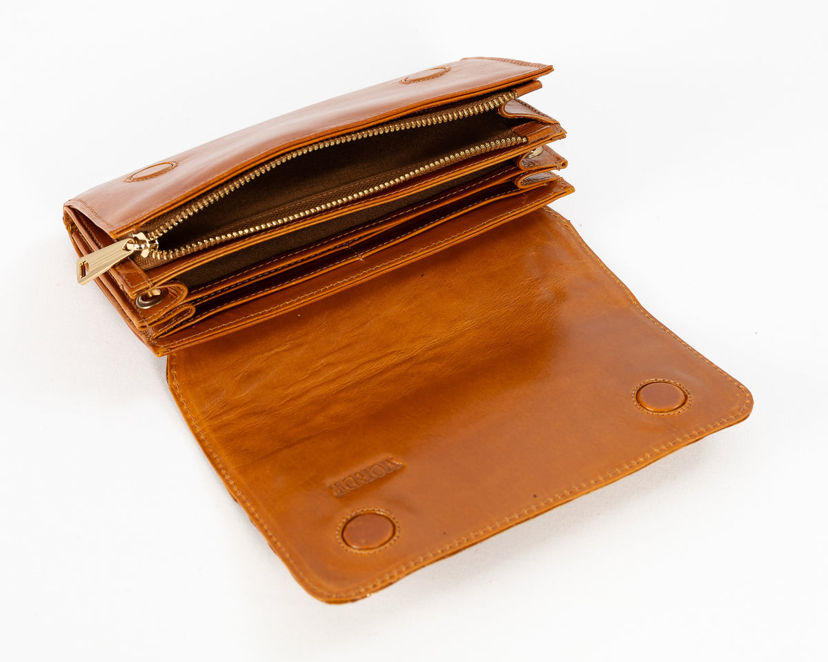 Bolso Clutch Diana | Camel Cocodrilo Charol