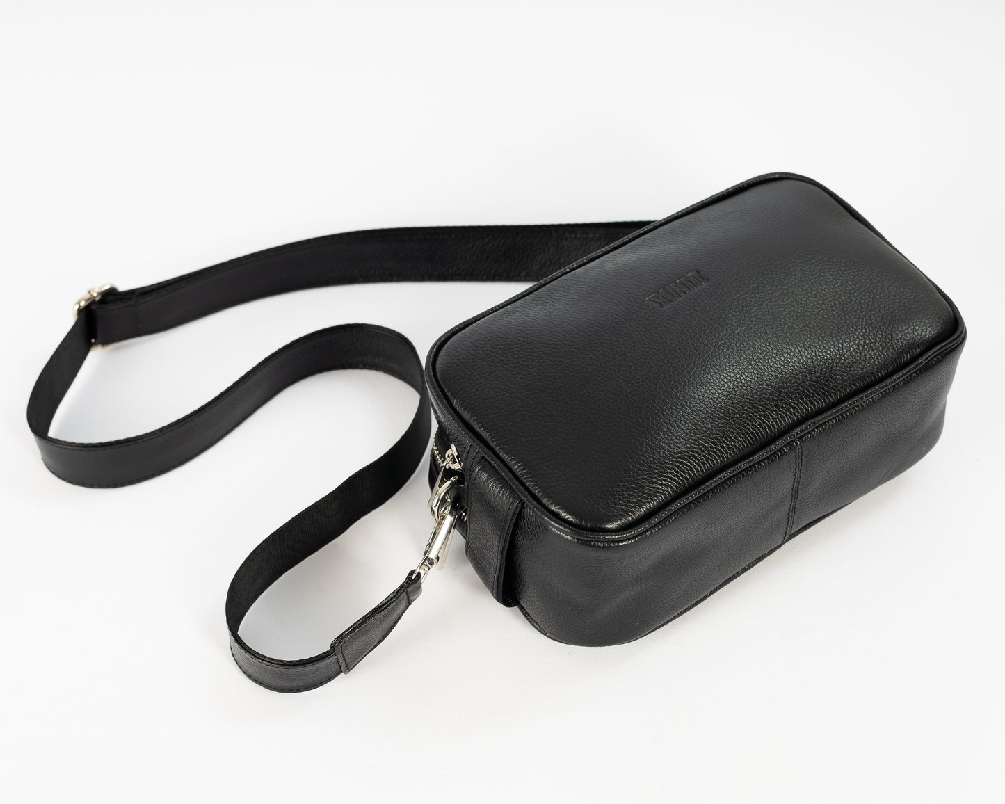 Bolso de Mano Augusto — Negro Floater