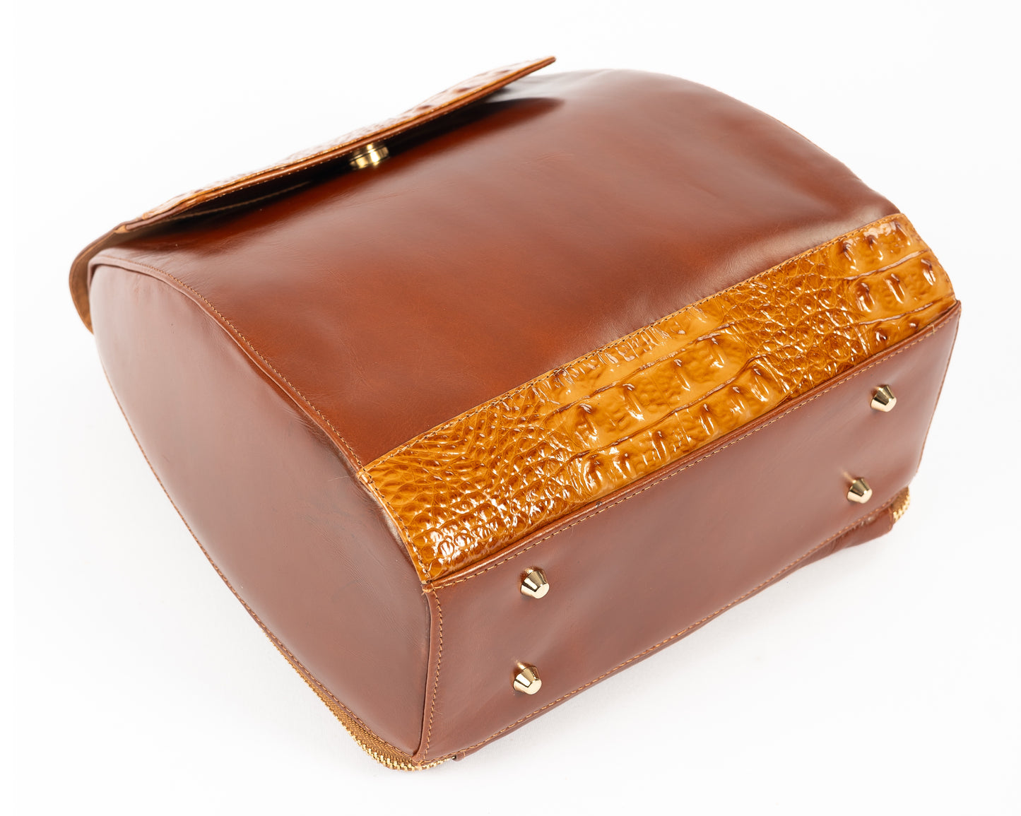 Morral Alessia — Coñac Pátina / Cocodrilo