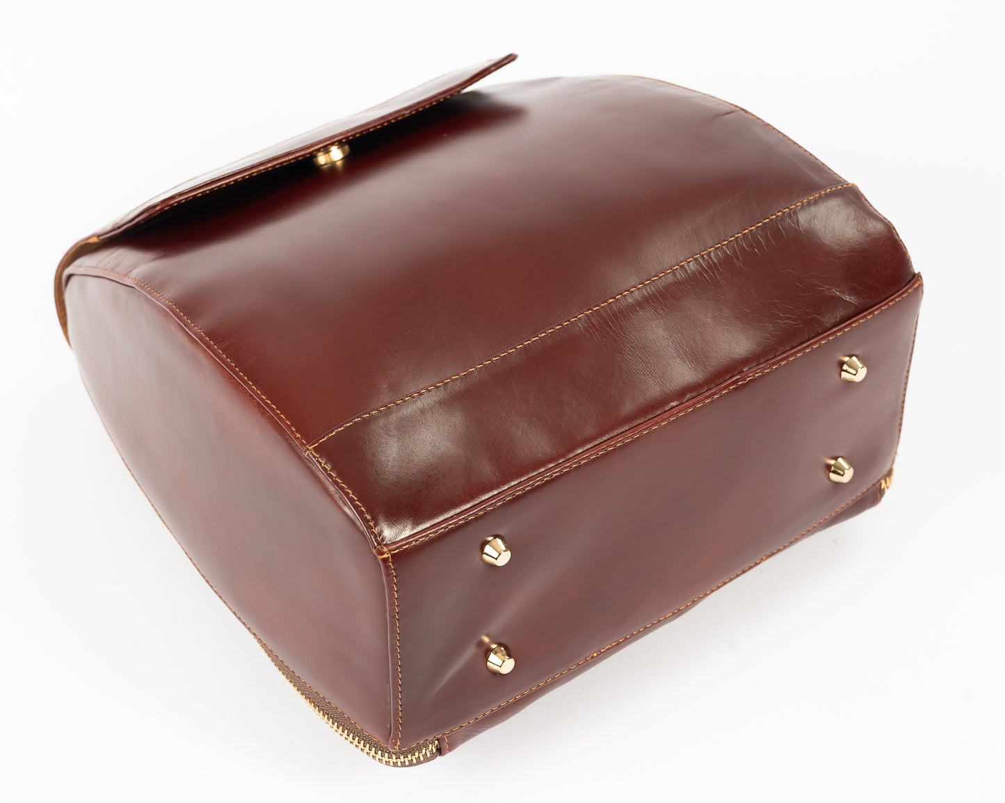 Morral Alessia — Borgoña Pátina
