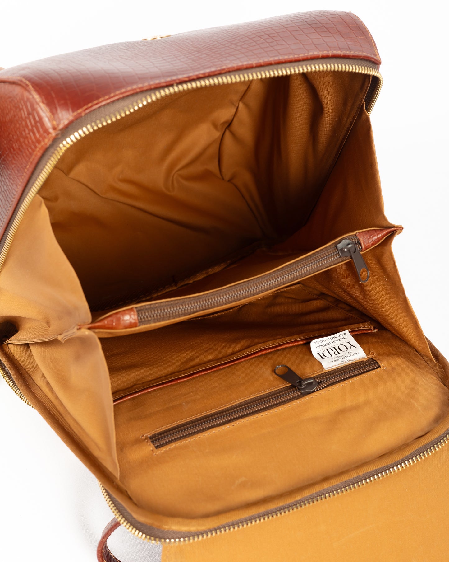 Morral Alessia — Borgoña Cocodrilo
