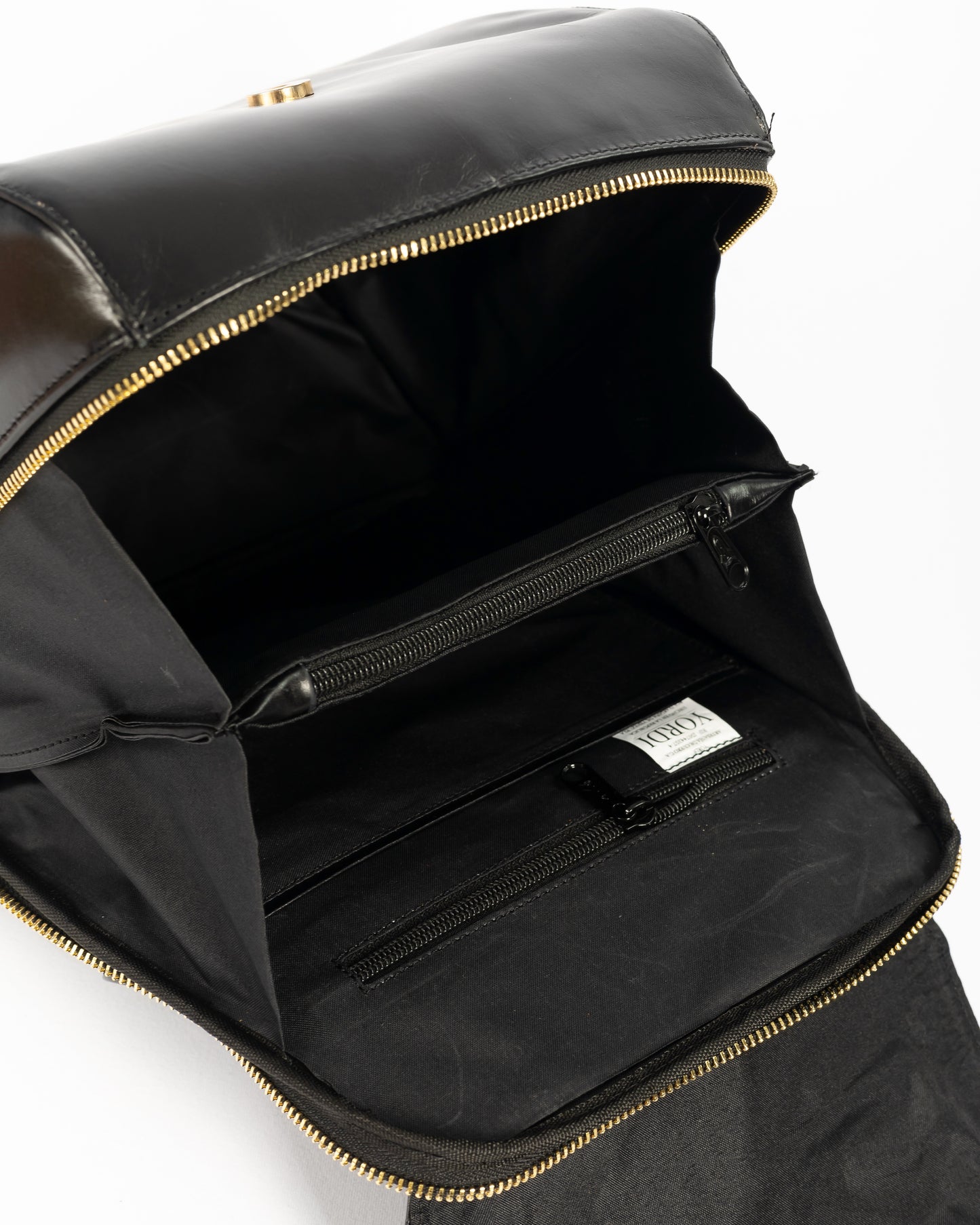 Morral Alessia — Negro Pátina / Cocodrilo