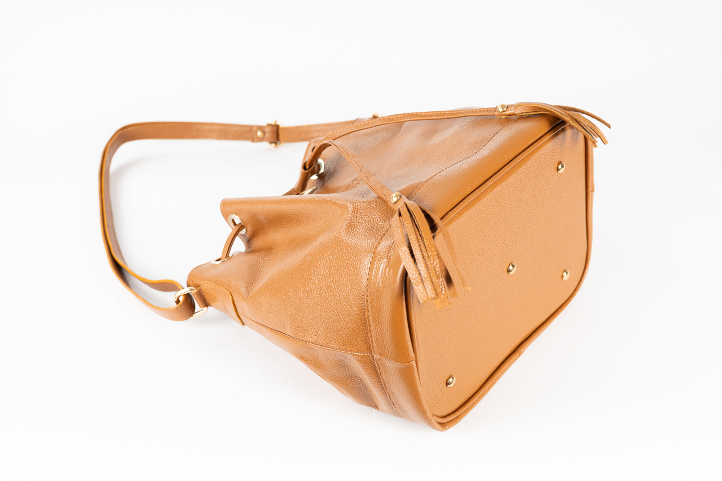 GRAN BUCKET (CAMEL)