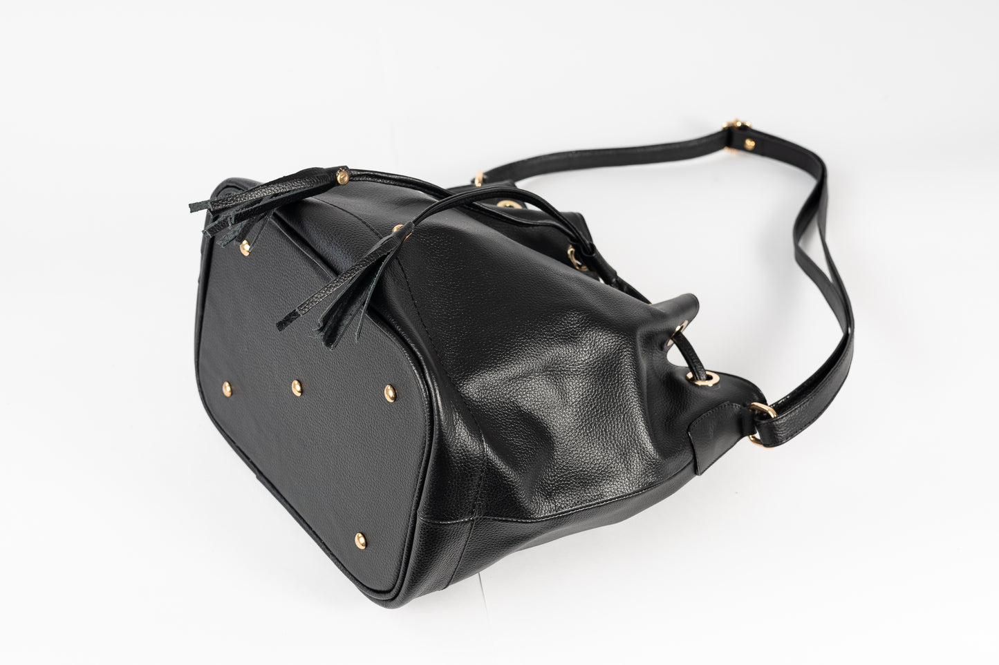 GRAN BUCKET (NEGRO)