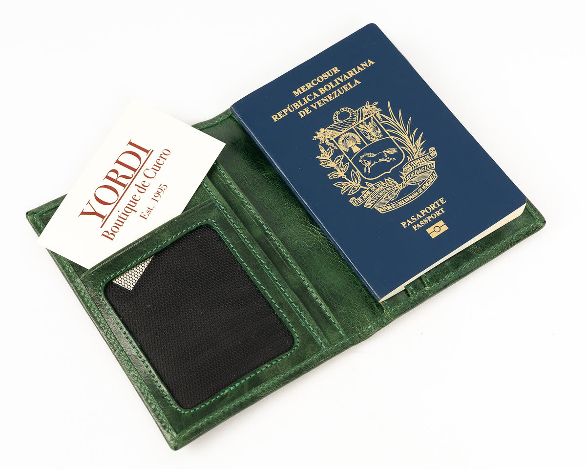 Porta Pasaporte | Verde Bosque