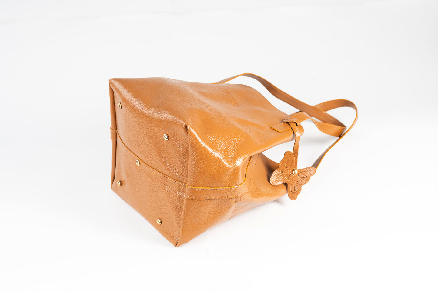 TOTE (CAMEL)