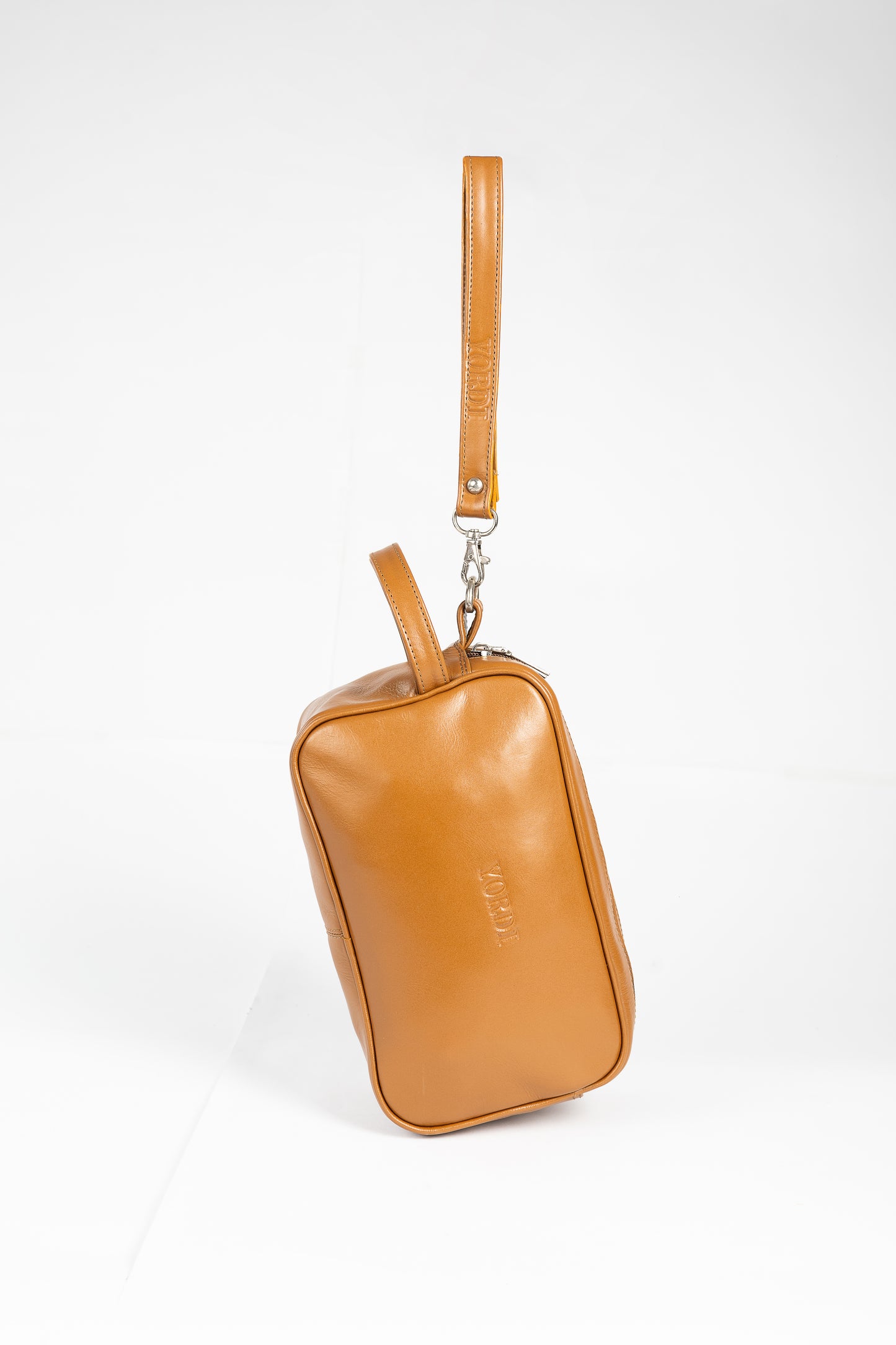 BOLSO DE MANO (CAMEL)