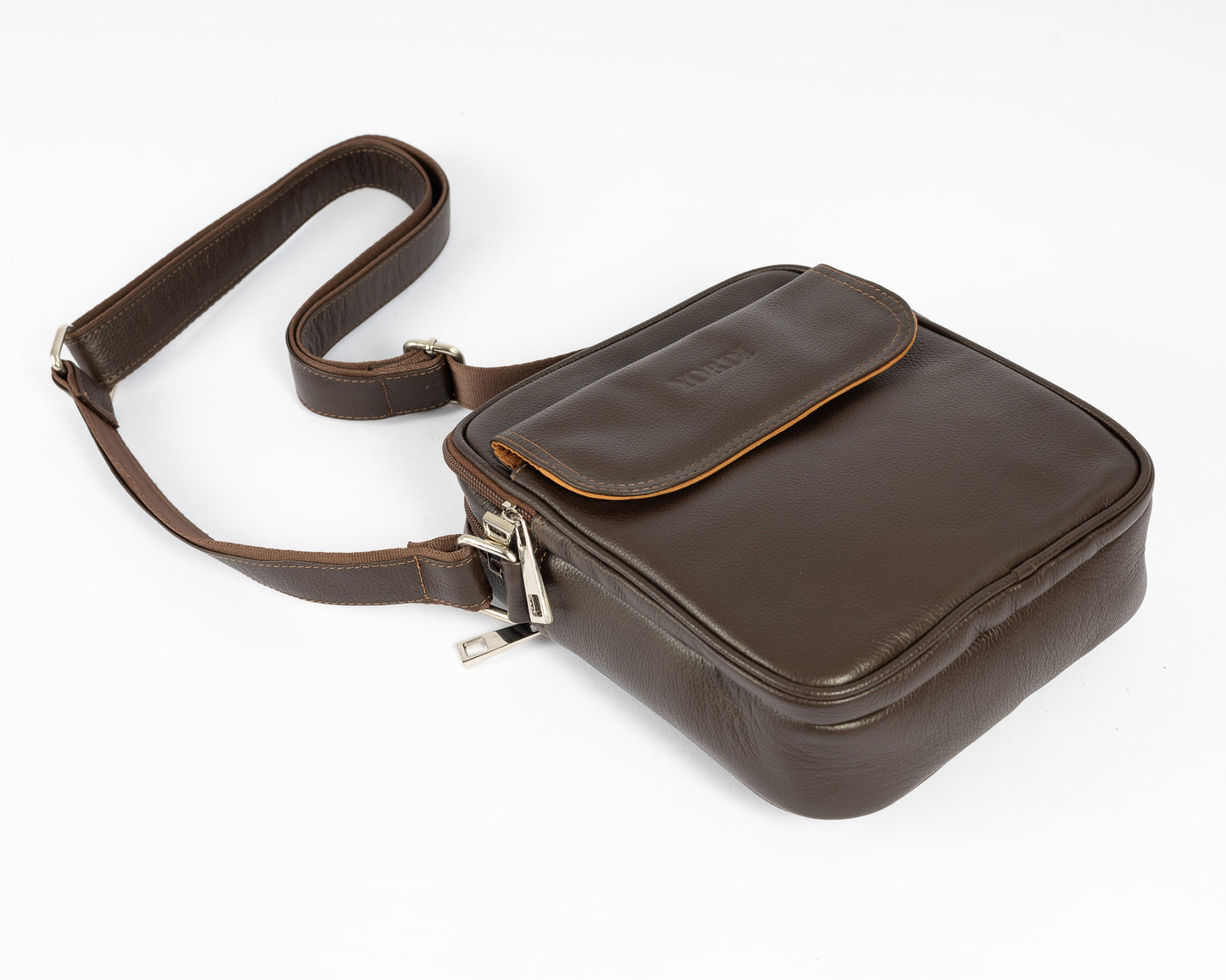 BOLSO MANOS LIBRES ADRIANO (CAFÉ)