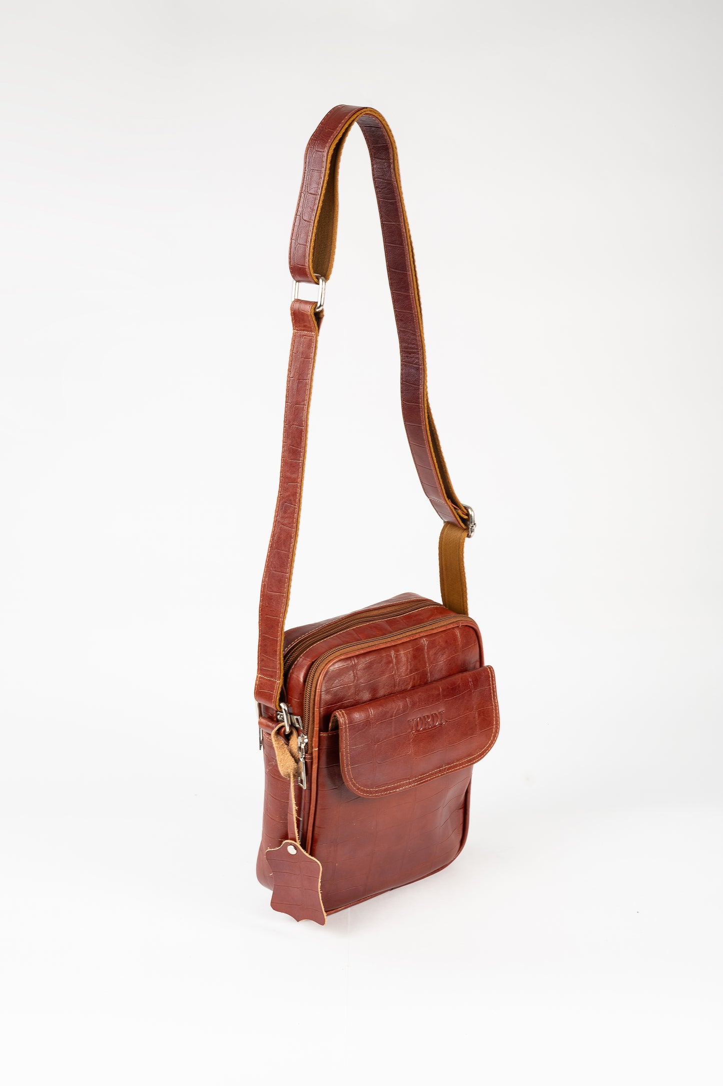 BOLSO MANOS LIBRES ADRIANO (BORGOÑA)