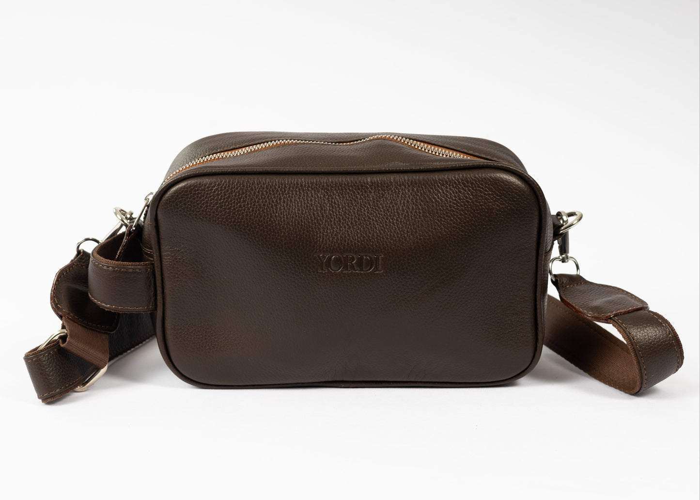 BOLSO AUGUSTO (MOCHA MOUSSE)